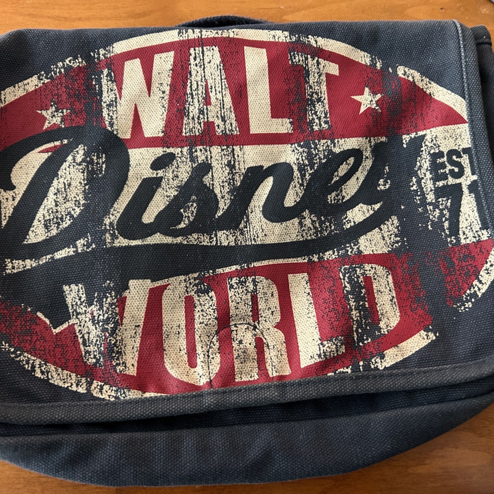 Walt Disney Crossbody